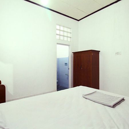Dua Dara Inn Kuta Legian Εξωτερικό φωτογραφία