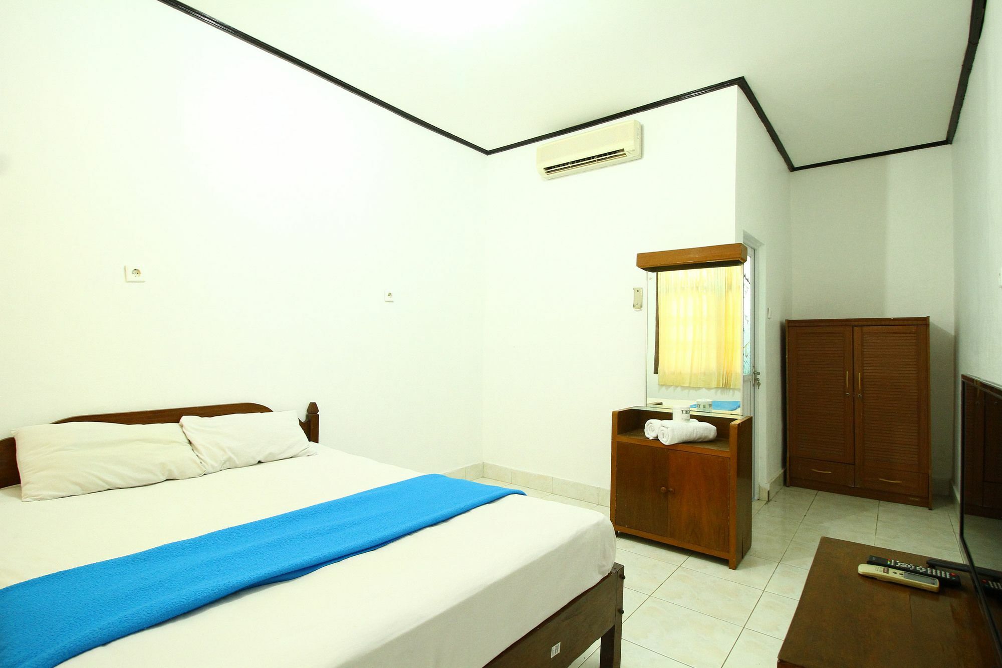 Dua Dara Inn Kuta Legian Εξωτερικό φωτογραφία