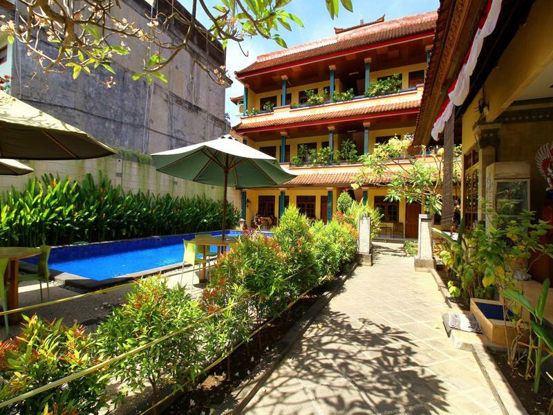 Dua Dara Inn Kuta Legian Εξωτερικό φωτογραφία