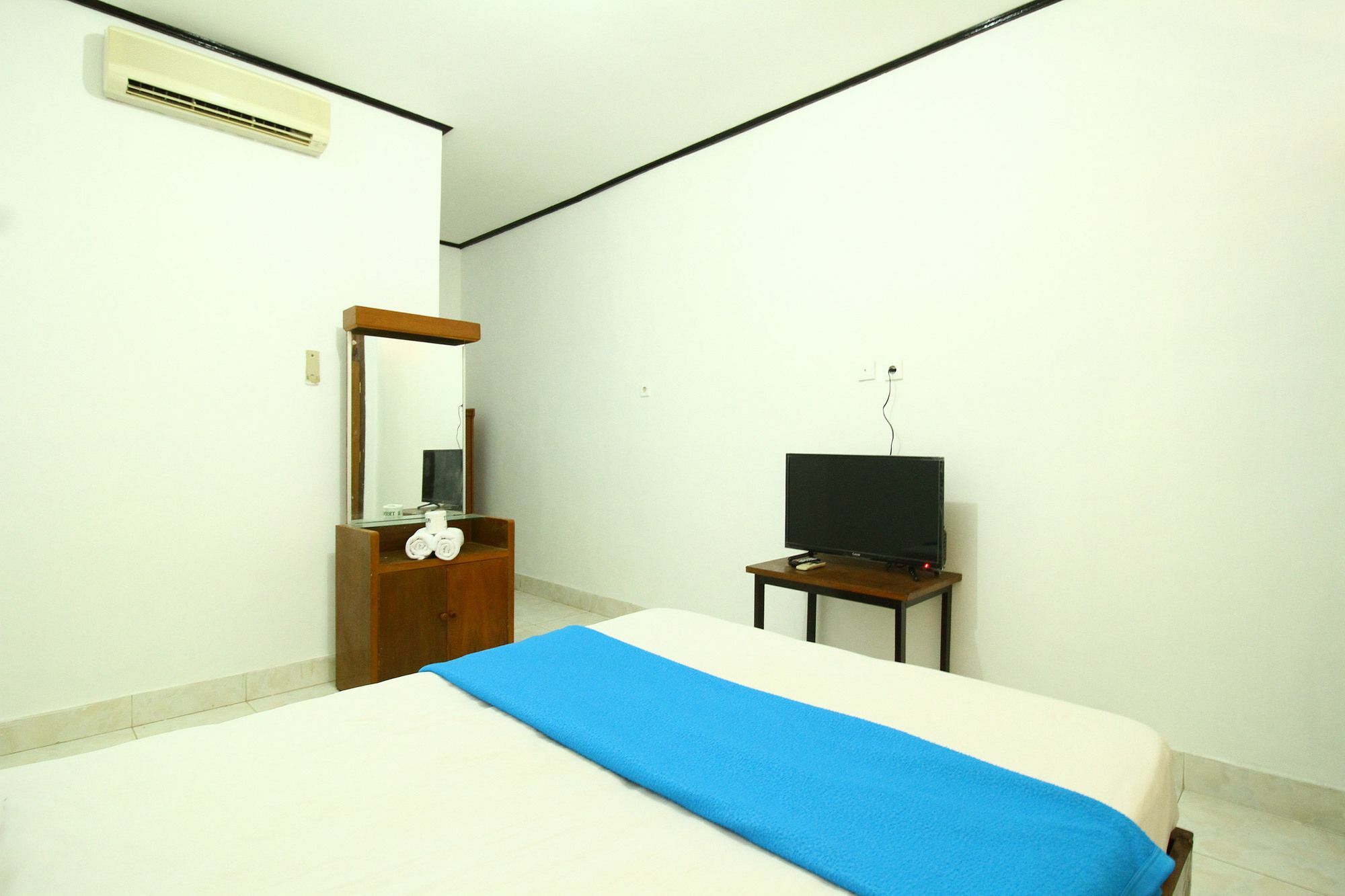 Dua Dara Inn Kuta Legian Εξωτερικό φωτογραφία