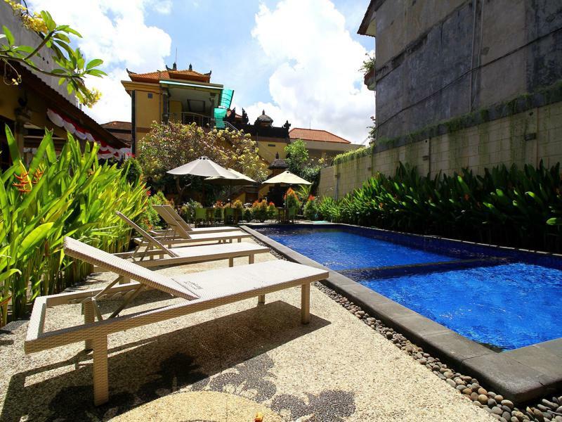 Dua Dara Inn Kuta Legian Εξωτερικό φωτογραφία